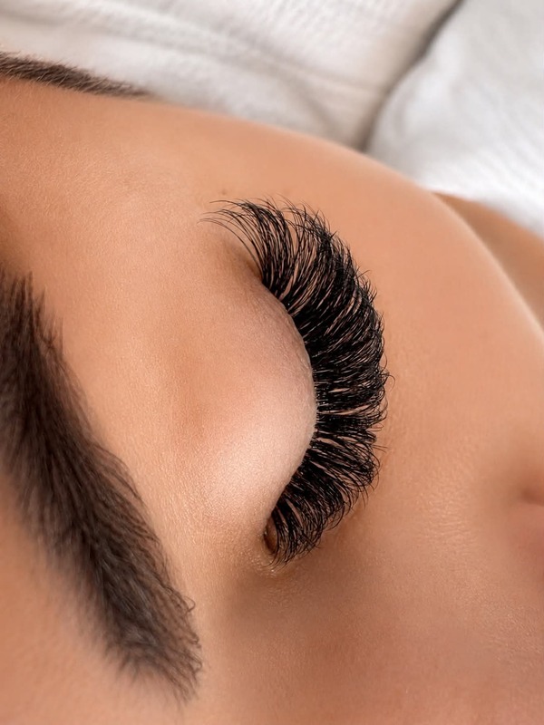 Beauty & Lashes